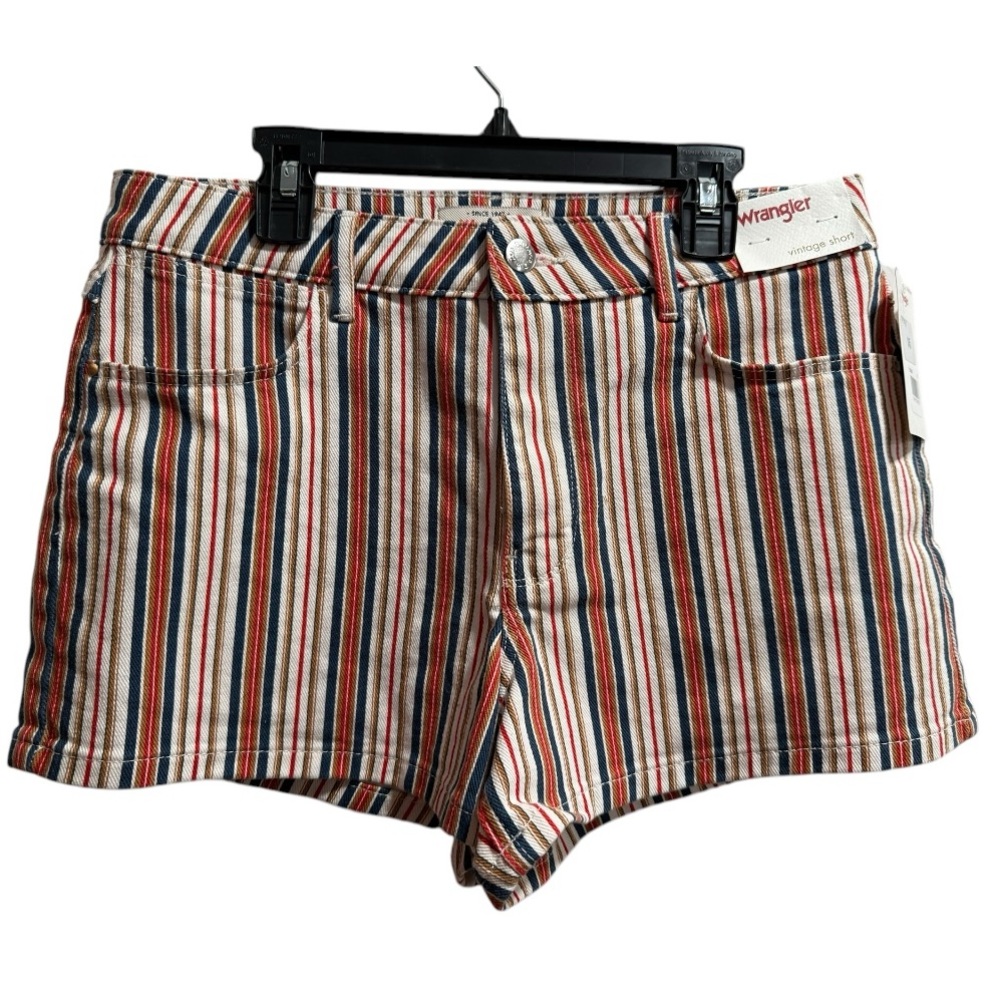 Wrangler Vintage Mid-rise Shorts, size 6 Average NWT